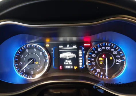 2015 Chrysler 200 Limited z USA, uszkodzony, nr VIN 1C3CCCAB2FN631564